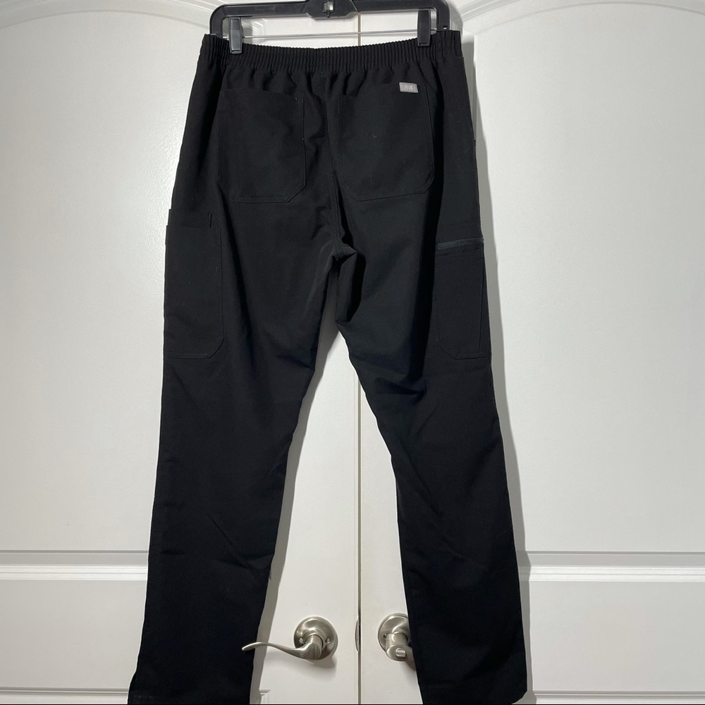 Figs Black Technical Collection Scrub Pants Size M - Picture 8 of 8